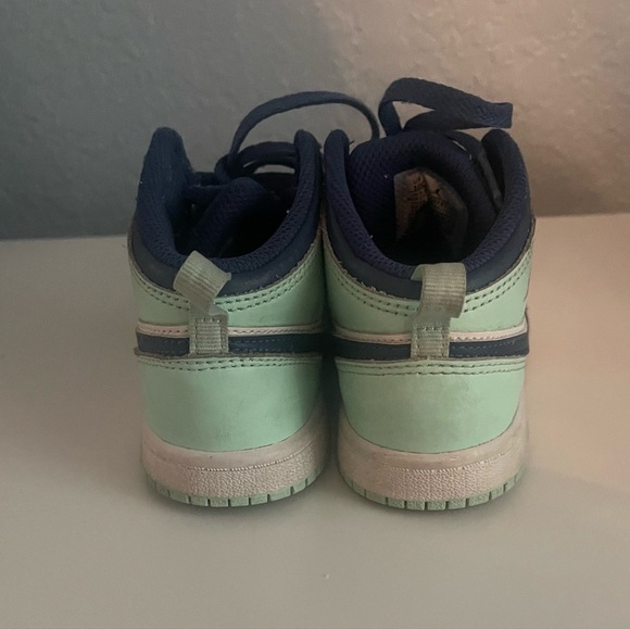 Nike Air Jordan 1 Mid Blue Mint
Used good condition 
Size 10 youth - Picture 7 of 8